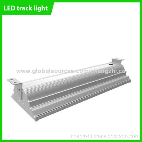 Vapor tight high bay light